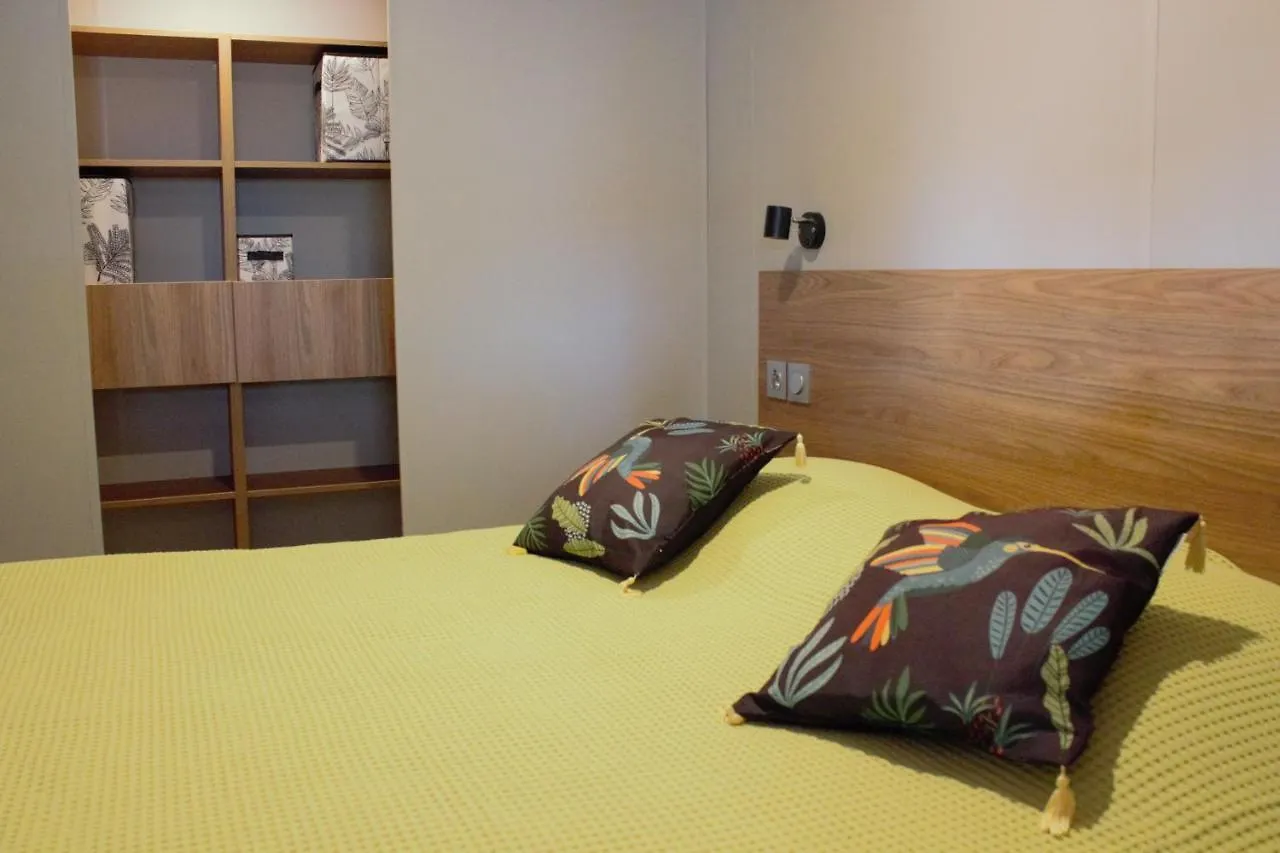 Mobil Home Neuf Hyeres 0*,  France
